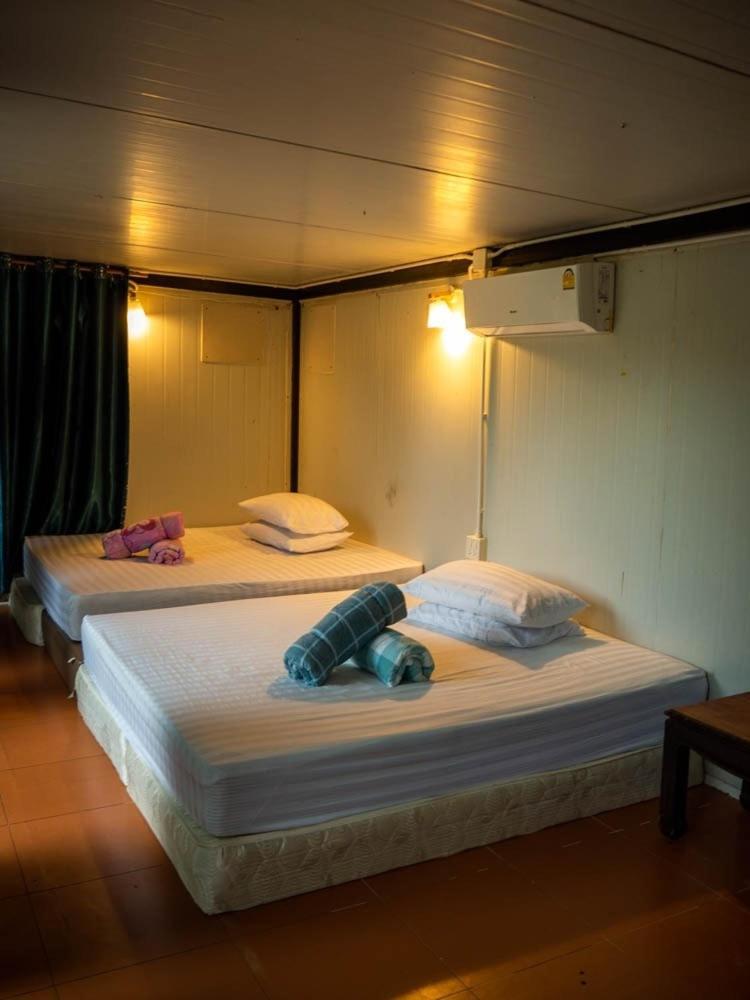 Beach Box Resort At Rimlay Rayong Exterior photo