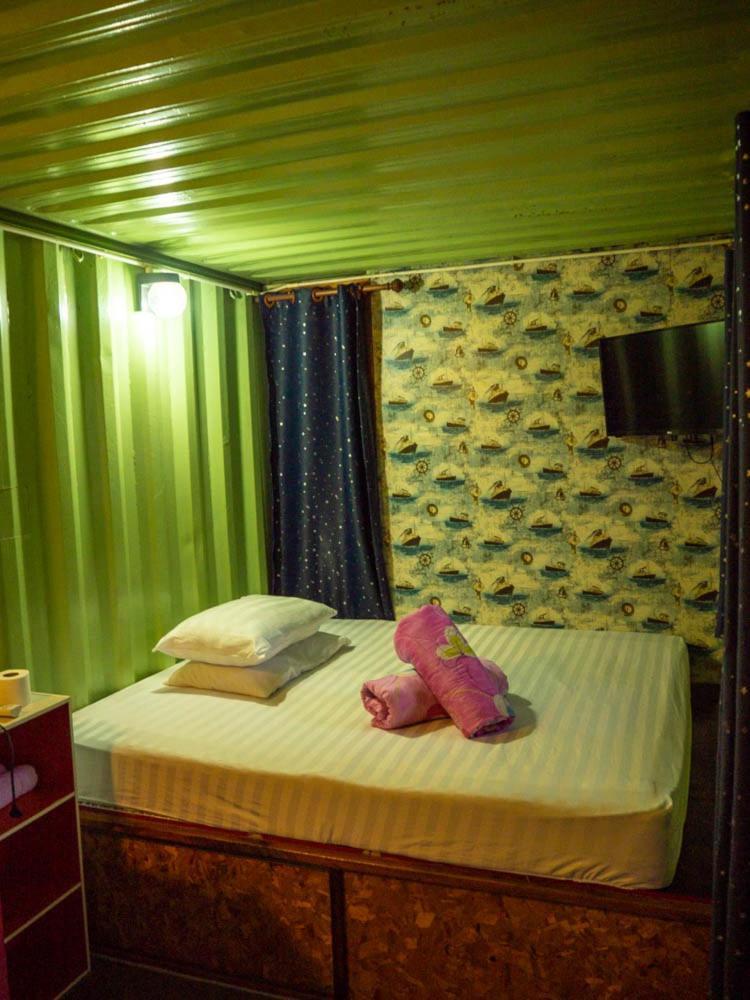 Beach Box Resort At Rimlay Rayong Exterior photo