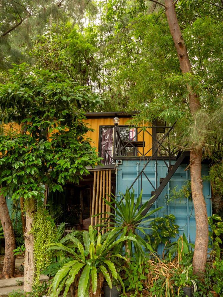 Beach Box Resort At Rimlay Rayong Exterior photo
